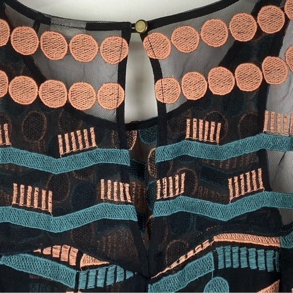 Anthropologie Akemi + Kin Kalila Sheer Pleated Embroidered Pattered Tank Size XS - Picture 5 of 12